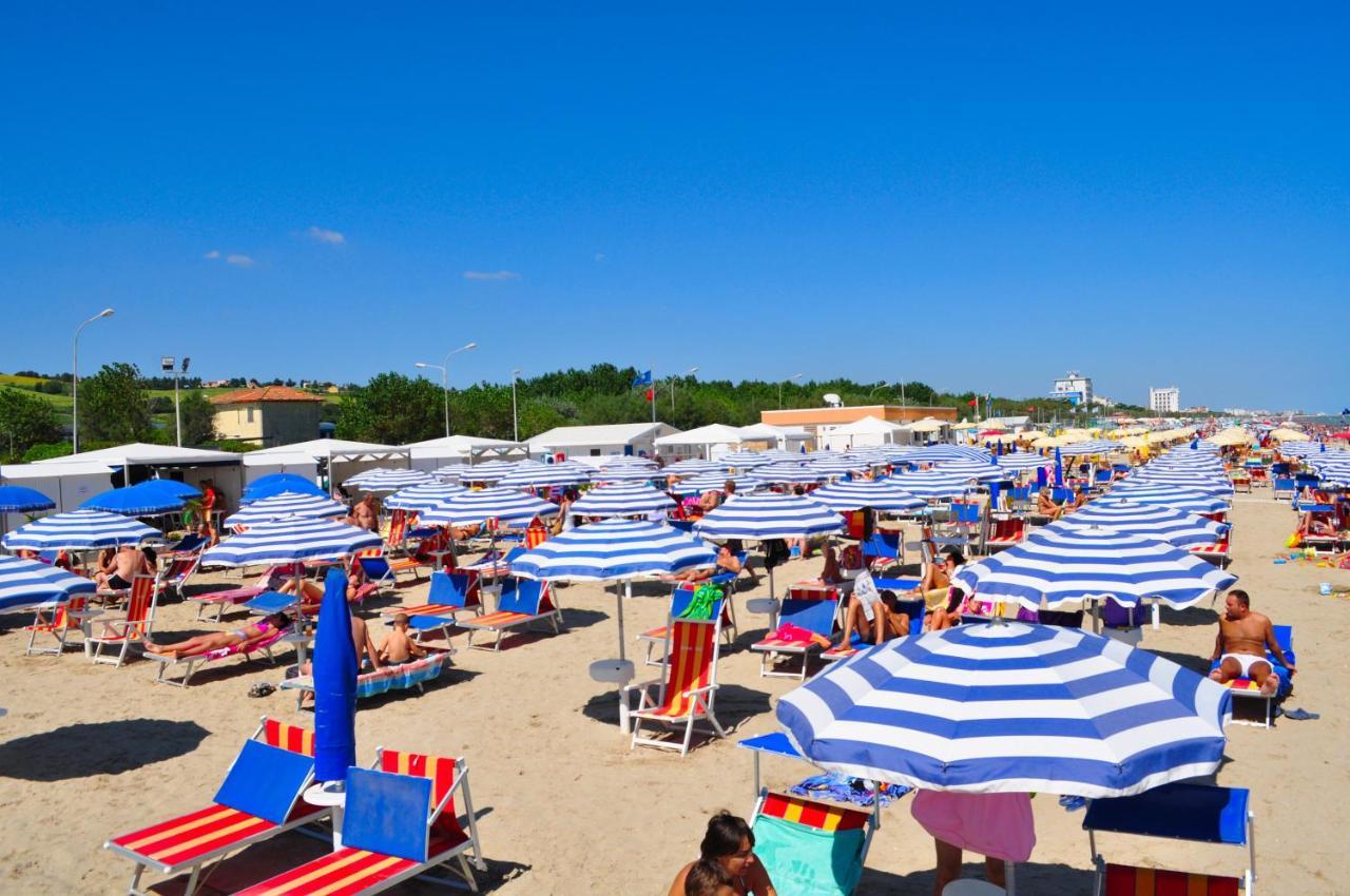 Camping Blu Fantasy Senigallia Luaran gambar